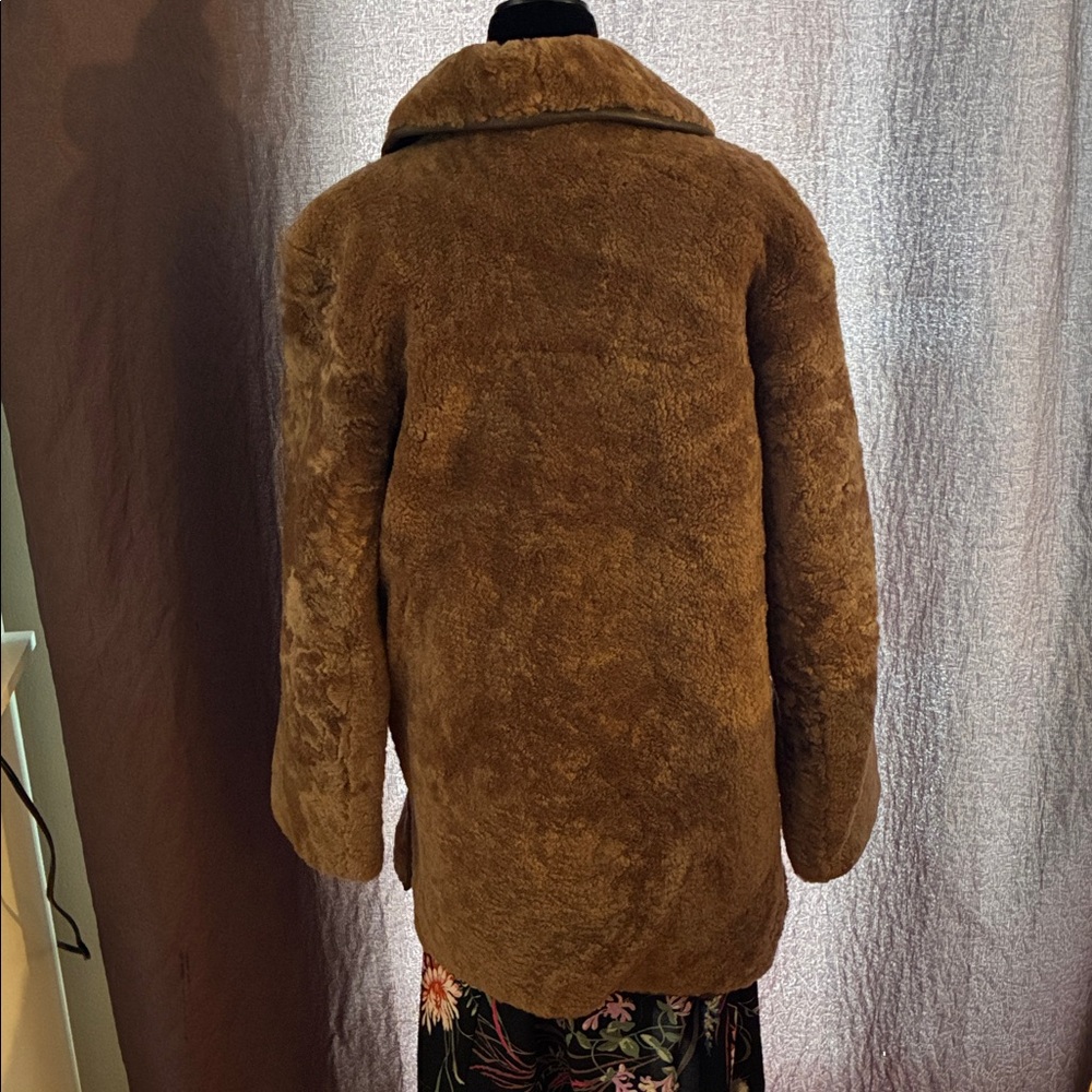 Brown Genuine Shearling Women's Coat Made in England. - Picture 4 of 16